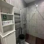 Quiet Place מצ'יקו